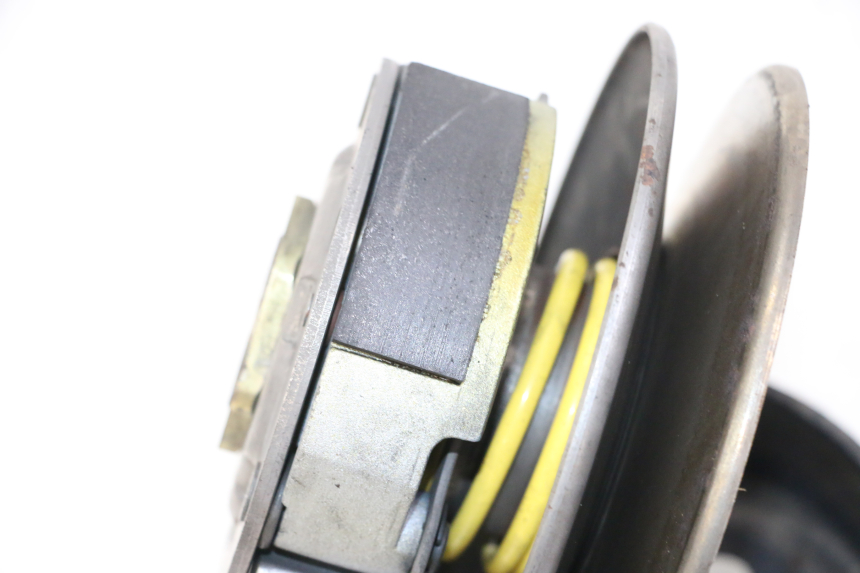 photo de KOPPELING YAMAHA YP MAJESTY 125 (2002 - 2006) - Technische close-up