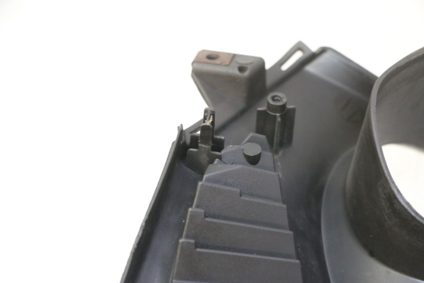 photo de TELLERRAND HONDA FES S-WING SWING ABS 125 (2007 - 2015) - Zoom op gebruiksstaat