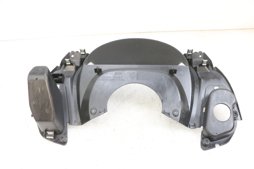 photo de TELLERRAND METERPLAATJE SYM GTS EVO 125 (2009 - 2013) - Technische close-up