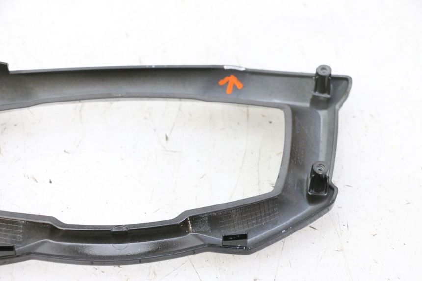 photo de TELLERRAND PIAGGIO MP3 HPE 310 (2024 - 2025) - Technische close-up