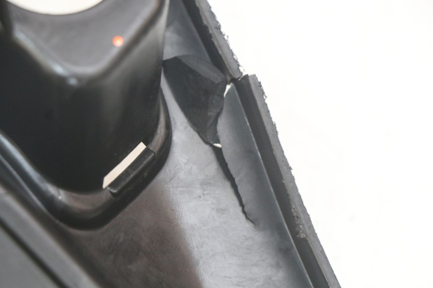 photo de TELLERRAND METERPLAATJE PIAGGIO MP3 LT 400 (2007 - 2012) - Detail van het onderdeel