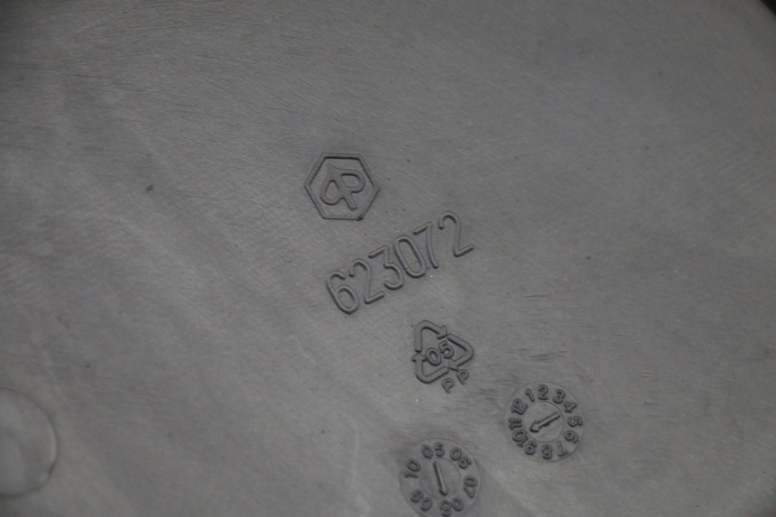 photo de TELLERRAND METERPLAATJE PIAGGIO MP3 RL 250 (2006 - 2010) - Markeringen en referenties