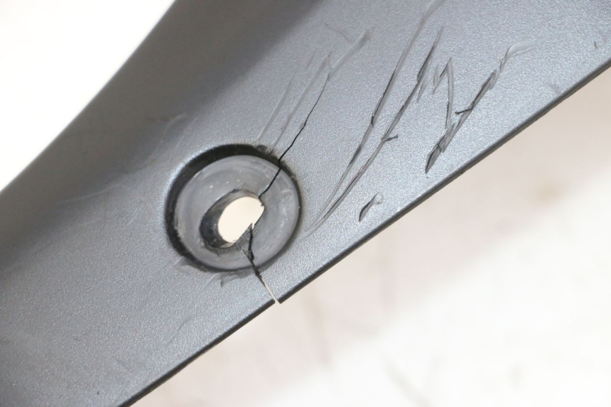 photo de TELLERRAND YAMAHA TDM ABS 900 (2002 - 2014) - Detail van het onderdeel