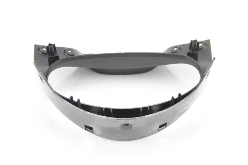 photo de TELLERRAND SUZUKI UC EPICURO 125 (1999 - 2003) - Zoom op gebruiksstaat