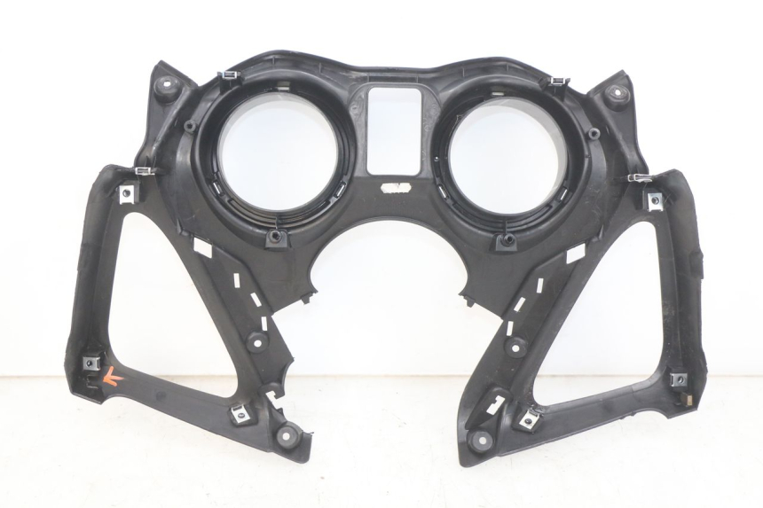 photo de TELLERRAND METERPLAAT YAMAHA X-MAX XMAX 125 (2010 - 2013) - Detail van het onderdeel