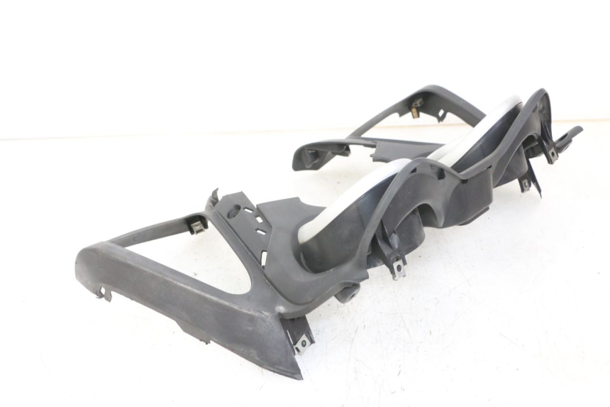 photo de TELLERRAND YAMAHA X-MAX XMAX ABS 250 (2010 - 2014) - Bevestigingspunten