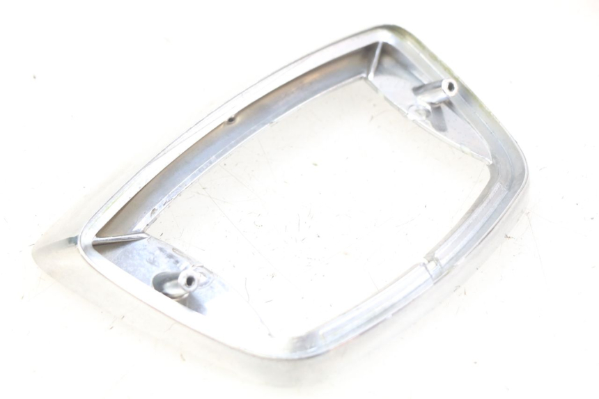 photo de ACHTERLICHTOMRANDING PIAGGIO VESPA LX 2T 50 (2005 - 2013) - Hoofdaanzicht