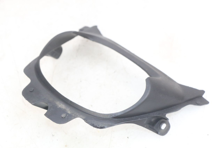 photo de ACHTERLICHTOMRANDING YAMAHA YZF R THUNDERCAT 600 (1996 - 2003) - Zoom op gebruiksstaat