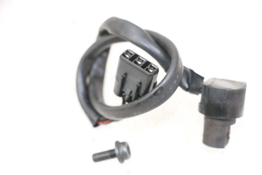 photo de TELLERAANDRIJVER TELLER SUZUKI GSR 750 (2011 - 2017) - Detail van het onderdeel