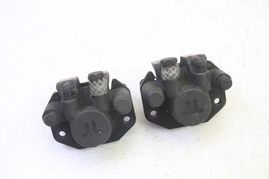 photo de ACHTERREMZADEN QUADRO 4 4D 350 (2015 - 2018) - Hoofdaanzicht