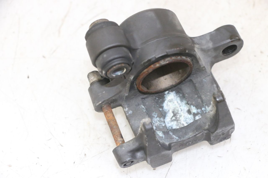 photo de ACHTERREMKLEM HONDA CBF 500 (2004 - 2007) - Detail van het onderdeel