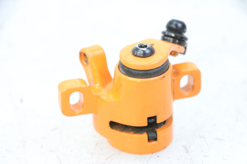 photo de ACHTERREMKLEM SEGWAY NINEBOT F40E 1 - Detail van het onderdeel