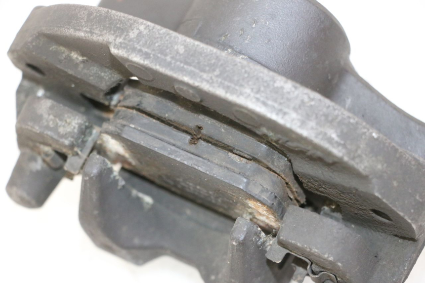 photo de ACHTERREMKLEM HONDA FES S-WING SWING ABS 125 (2007 - 2015) - Zoom op gebruiksstaat