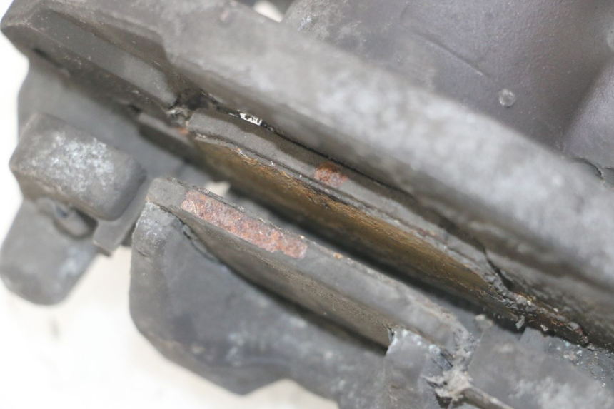 photo de ACHTERREMKLEM HONDA FORZA ABS 300 (2013 - 2017) - Technische close-up