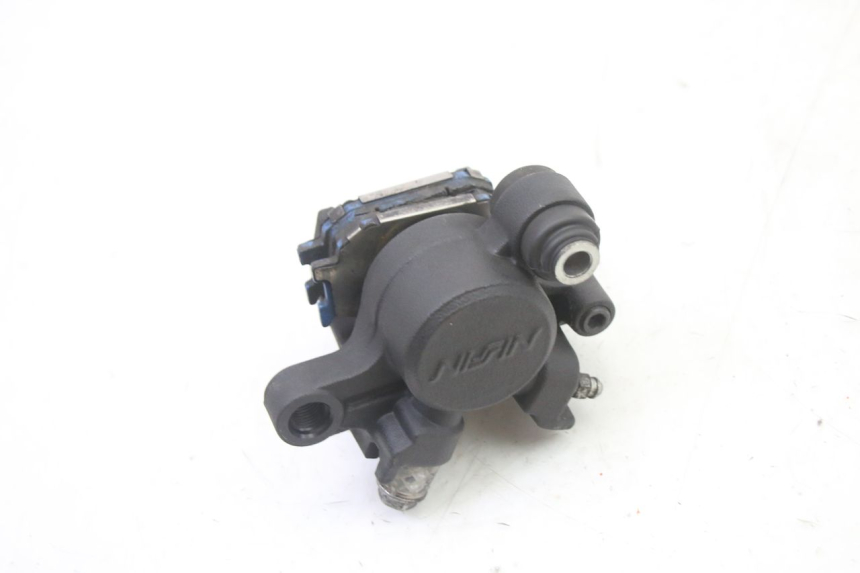 photo de ACHTERREMZADEN SUZUKI GSR 750 (2011 - 2017) - Overzicht