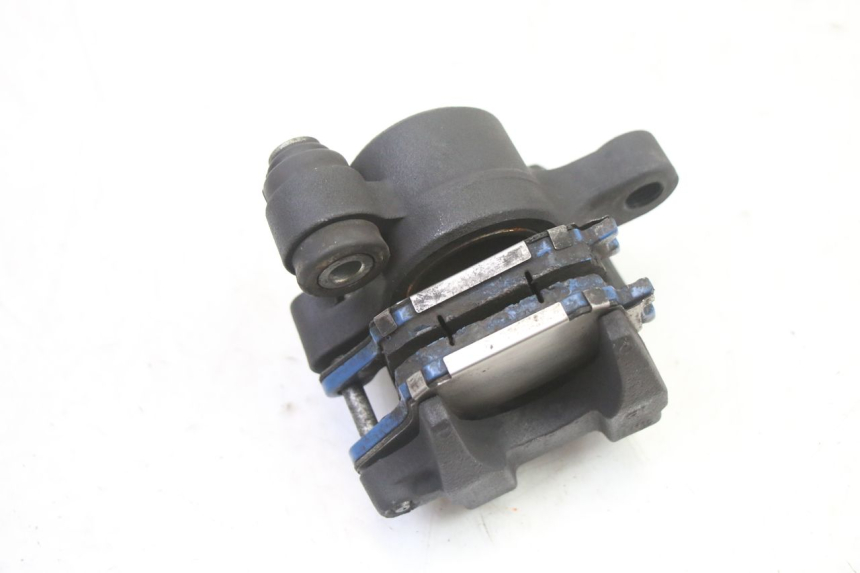 photo de ACHTERREMZADEN SUZUKI GSR 750 (2011 - 2017) - Bevestigingspunten