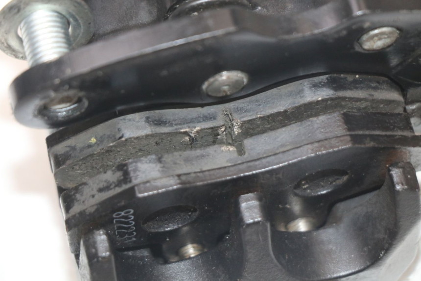 photo de ACHTERREMZADDEL PIAGGIO MP3 HPE 350 (2018 - 2020) - Bevestigingspunten