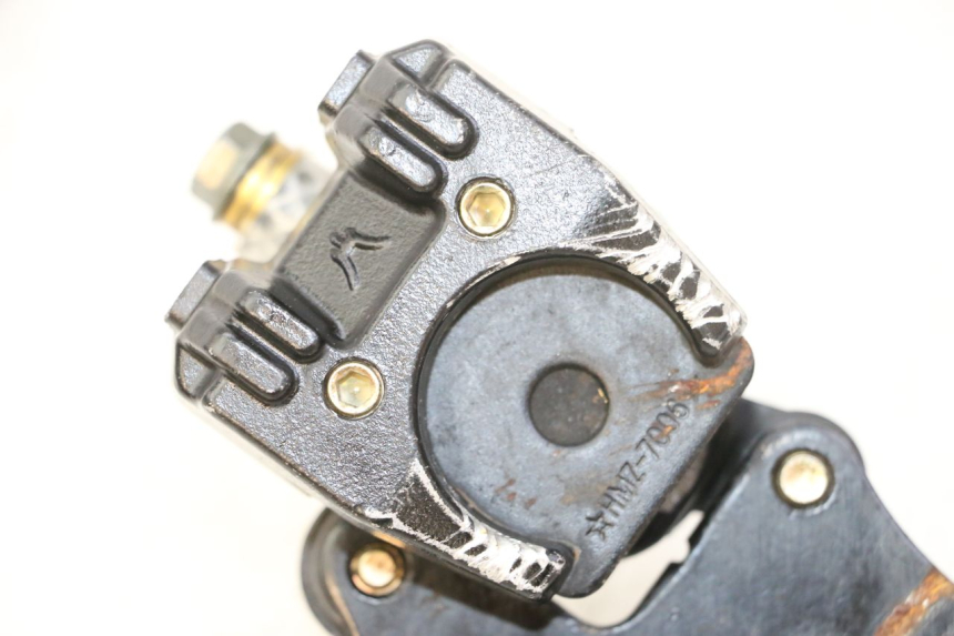 photo de ACHTERREMKLEM APOLLO RFZ 125 - Andere kijkhoek