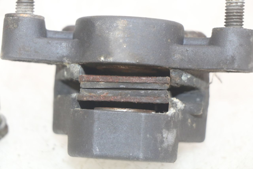 photo de ACHTERREMZADEN PEUGEOT SPEEDFIGHT LC 50 (1996 - 2002) - Zoom op gebruiksstaat