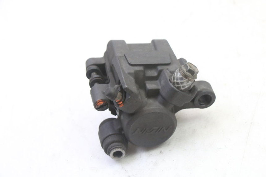 photo de ACHTERREMZADEN SUZUKI SV S 650 (2003 - 2009) - Detail van het onderdeel