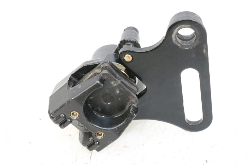 photo de ACHTERREMKLEM NITRO MOTORS THUNDER 125 - Bevestigingspunten