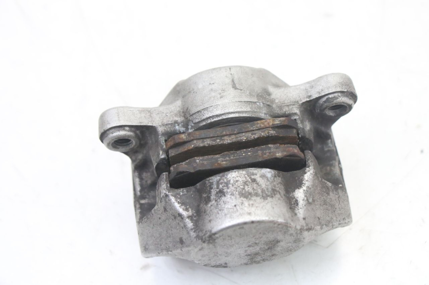 photo de ACHTERREMKLEM YAMAHA YP MAJESTY 125 (2007 - 2010) - Bevestigingspunten