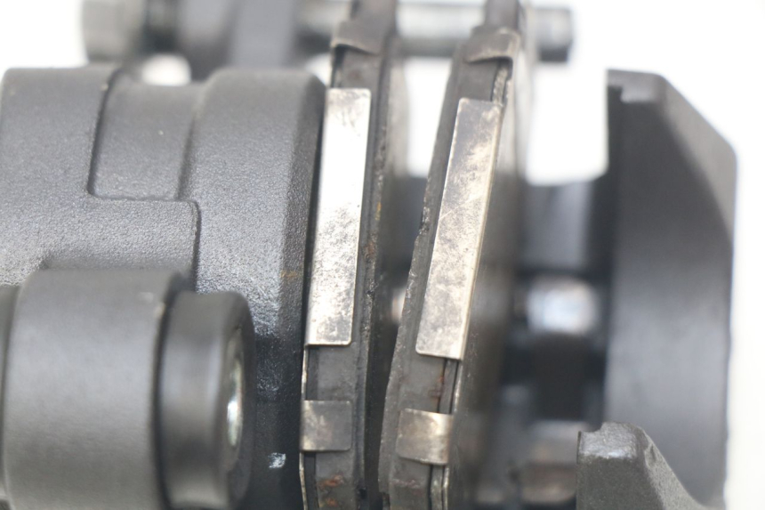 photo de ACHTERREMZADEN KAWASAKI Z 650 (2016 - 2019) - Zoom op gebruiksstaat