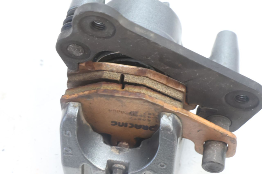 photo de ACHTERREMKLEM KAWASAKI ZZR 600 (1995 - 2004) - Overzicht