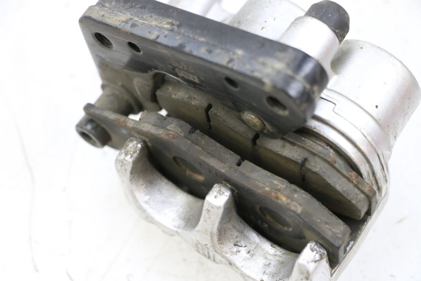 photo de VOORREMMEERZUIER KYMCO AGILITY 4T 50 (2018 - 2022) - Andere kijkhoek