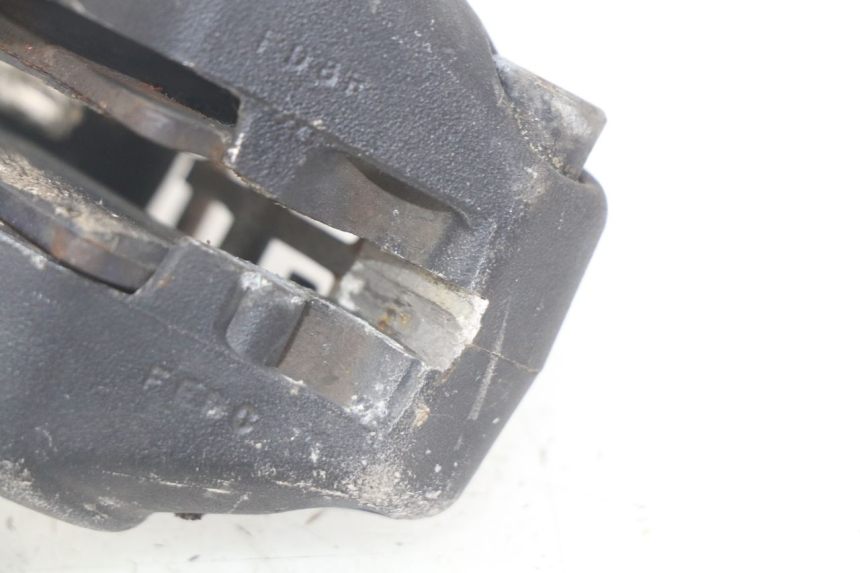 photo de VOORREMMEERKLEM MBK BOOSTER SPIRIT NAKED 50 (2004 - 2017) - Zoom op gebruiksstaat