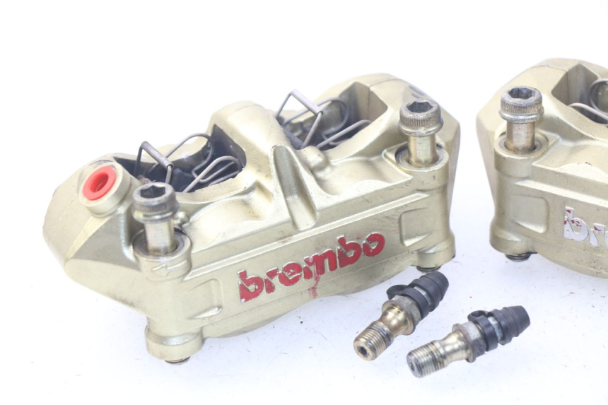 photo de VOORREMMEERZETTEL MV AGUSTA BRUTALE R WALLY 910 (2008 - 2008) - Zoom op gebruiksstaat