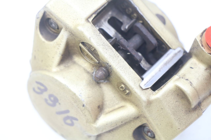 photo de VOORREMMEERCLIP YAMAHA BW'S 50 (1999 - 2003) - Detail van het onderdeel