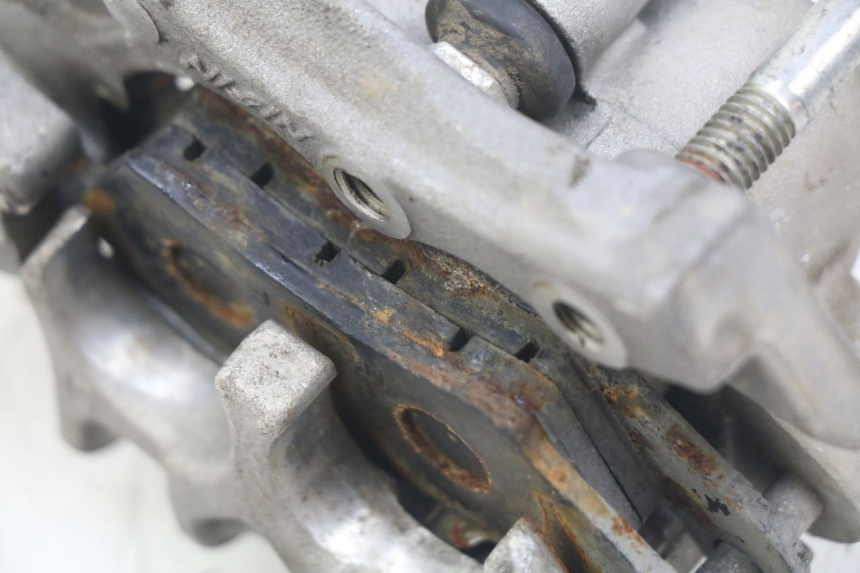 photo de VOORREMMEERKLEM HONDA CRF CR-F 125 (2022 - 2023) - Andere kijkhoek