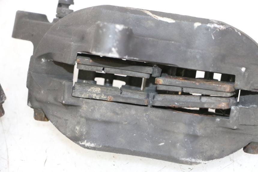 photo de VOORREMKLEM YAMAHA FJR ABS 1300 (2016 - 2020) - Zoom op gebruiksstaat