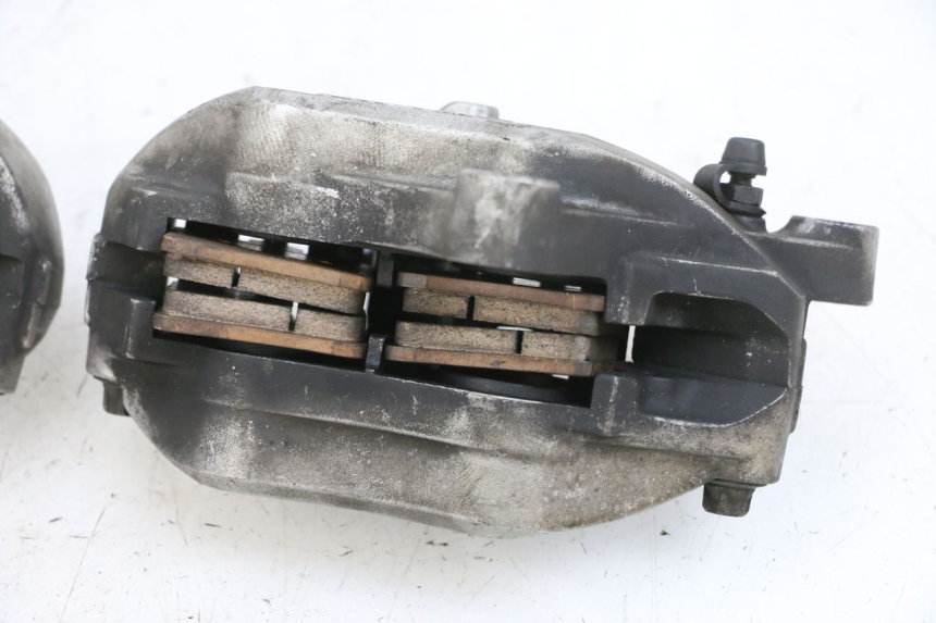 photo de VOORREMMEERKLEM YAMAHA FJR ABS 1300 (2006 - 2012) - Andere kijkhoek