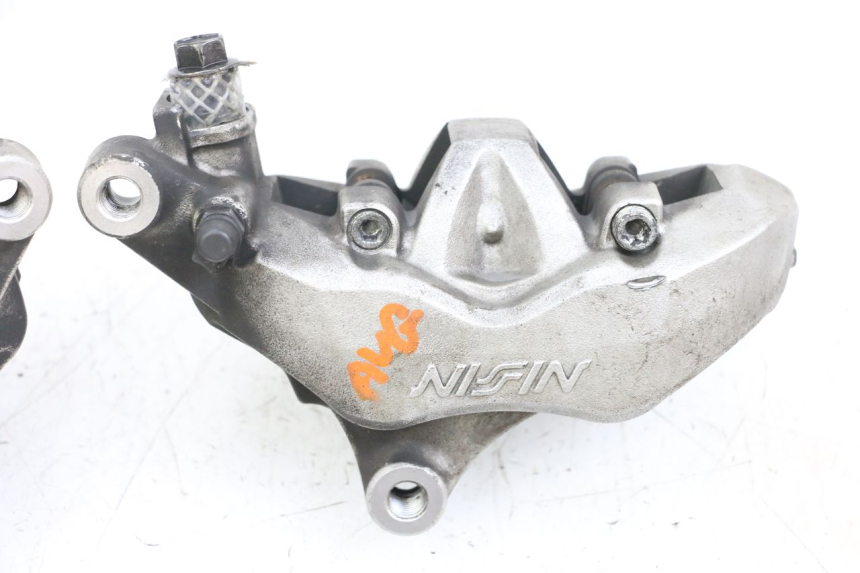 photo de VOORREMMEERKLEM YAMAHA FJR ABS 1300 (2006 - 2012) - Kenmerkende details