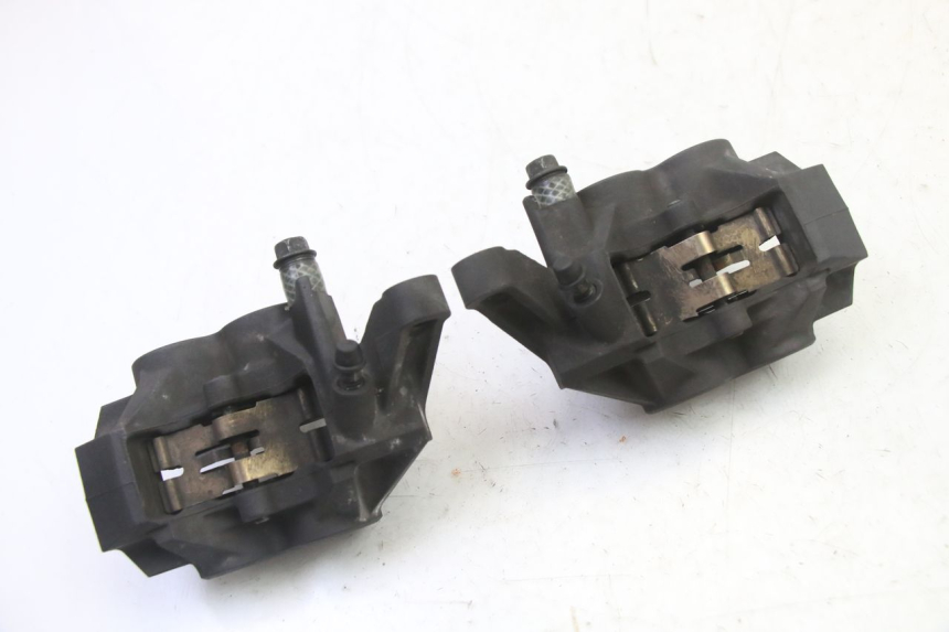 photo de VOORREMMEERCLIP YAMAHA FZ6 FAZER S2 600 (2007 - 2011) - Technische close-up