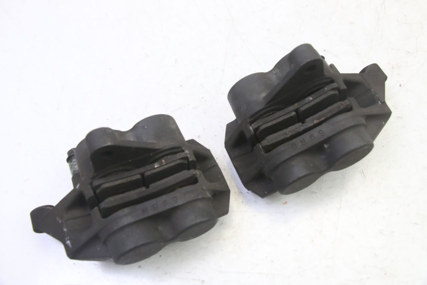 photo de VOORREMMEERCLIP YAMAHA FZ6 FAZER S2 600 (2007 - 2011) - Bevestigingspunten