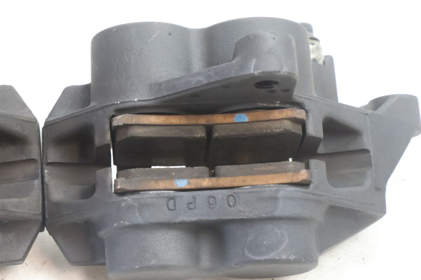 photo de VOORREMMEERCLIP YAMAHA FZ8 800 (2010 - 2016) - Kenmerkende details
