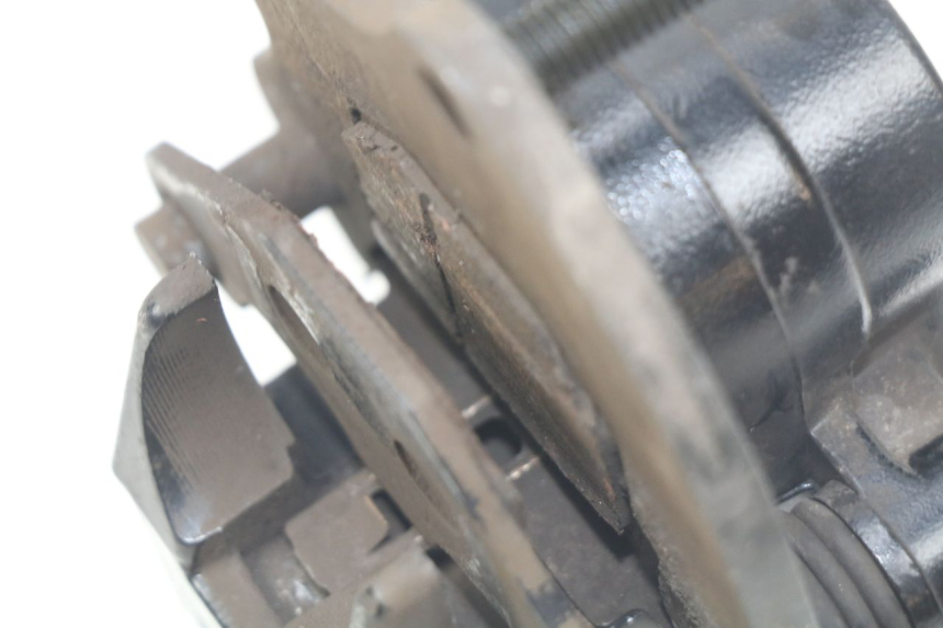 photo de VOORREMMEERCLIP PEUGEOT KISBEE 4T 50 (2018 - 2022) - Detail van het onderdeel