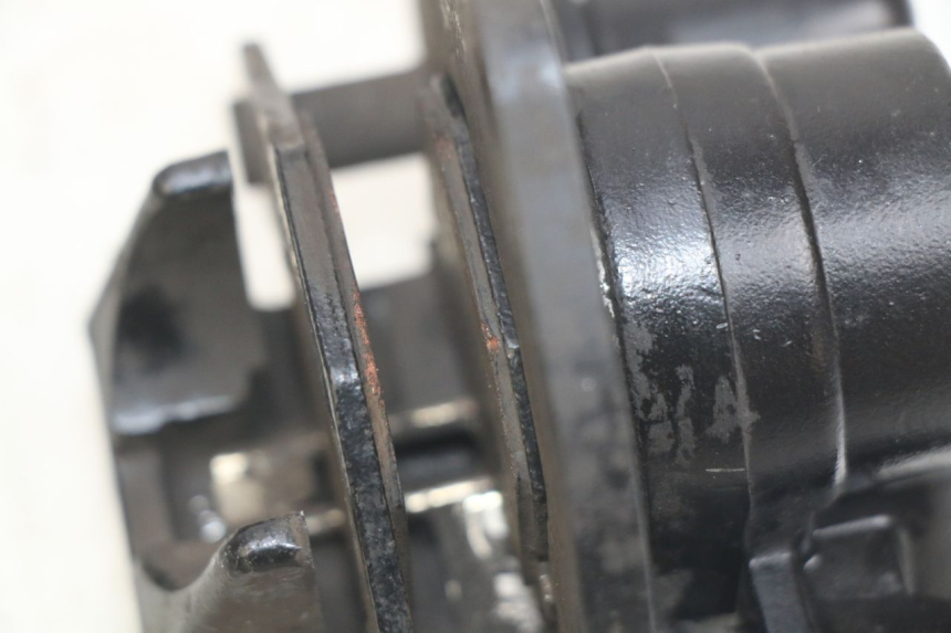 photo de VOORREMMEERCLIP PEUGEOT KISBEE 4T 50 (2018 - 2022) - Detail van het onderdeel