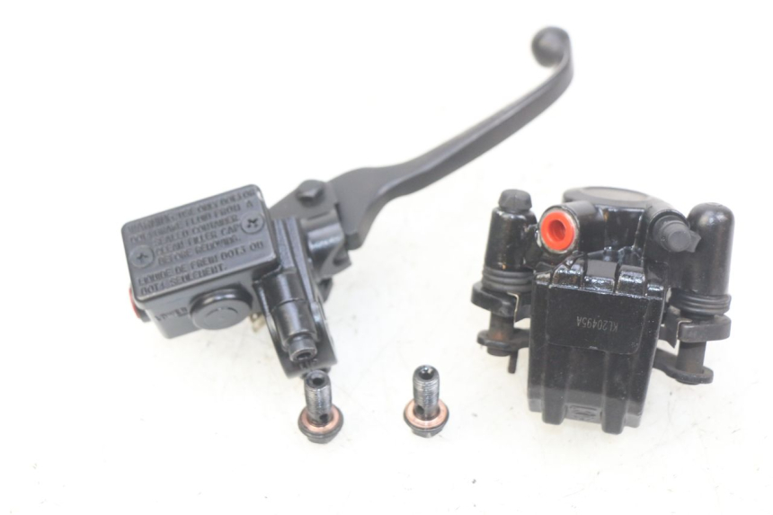 photo de VOORREMMEERCLIP PEUGEOT KISBEE 4T 50 (2018 - 2022) - Technische close-up