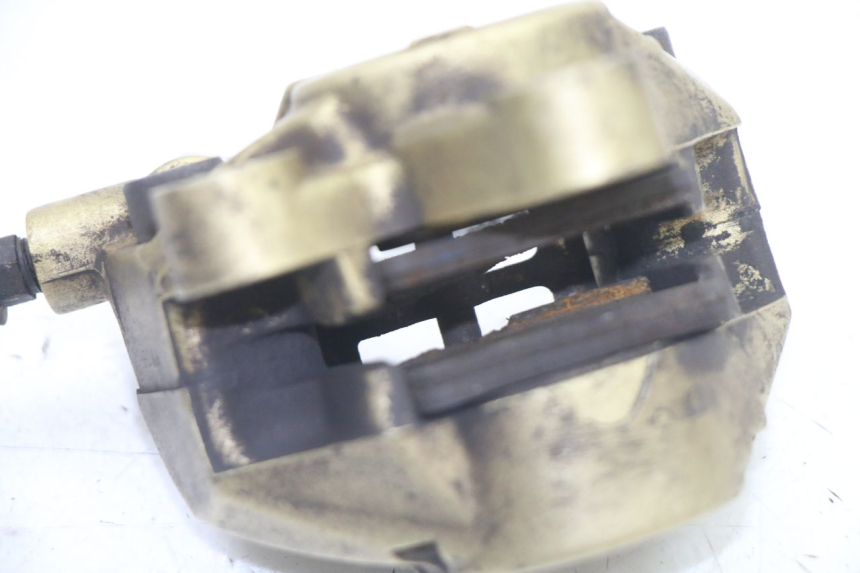 photo de VOORREMMEERKLEM MBK BOOSTER NEXT GENERATION 50 (1995 - 1998) - Bevestigingspunten