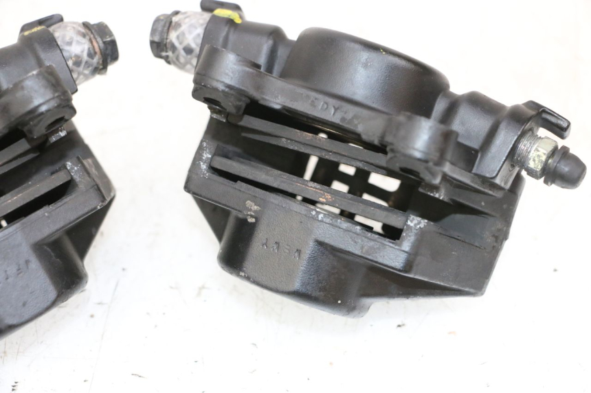 photo de VOORREMMEERKLEM PIAGGIO MP3 HPE 300 (2019 - 2026) - Technische close-up