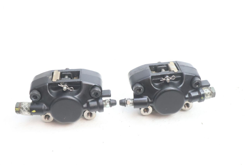 photo de VOORREMMEERCLIP PIAGGIO MP3 LT 400 (2007 - 2012) - Hoofdaanzicht