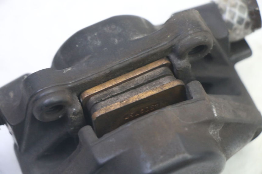 photo de VOORREMMEERZUIER PIAGGIO MP3 RL 250 (2006 - 2010) - Bevestigingspunten