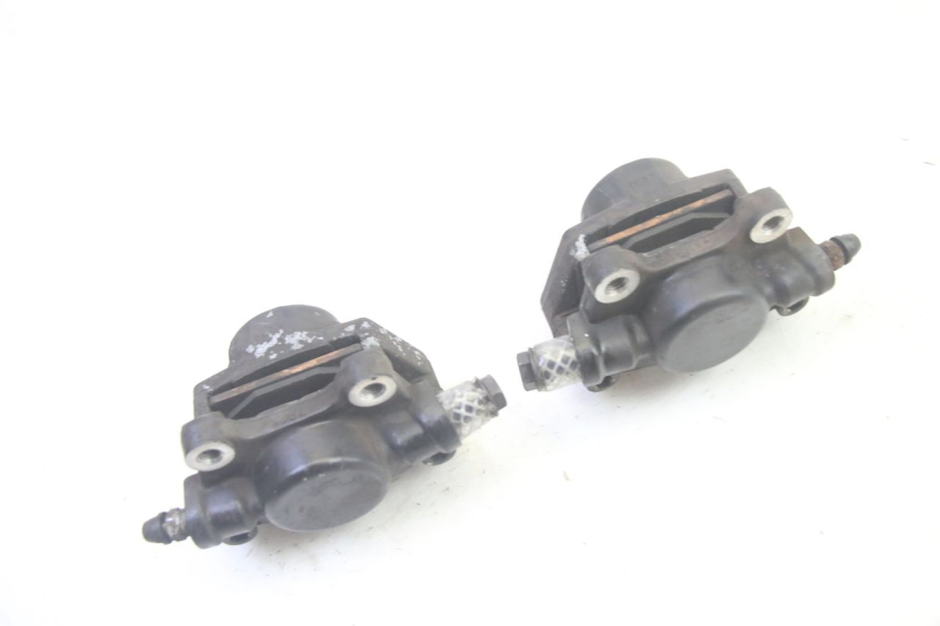 photo de VOORREMMEERKLEM PIAGGIO MP3 500 (2016 - 2018) - Bevestigingspunten