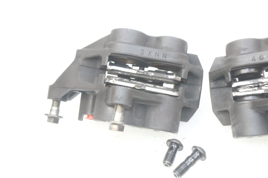 photo de VOORREMMEERKLEM YAMAHA MT-07 MT07 ABS 700 (2014 - 2017) - Detail van het onderdeel