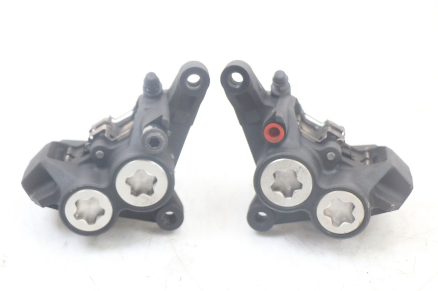 photo de VOORREMMEERKLEM YAMAHA MT-07 MT07 ABS 700 (2014 - 2017) - Hoofdaanzicht