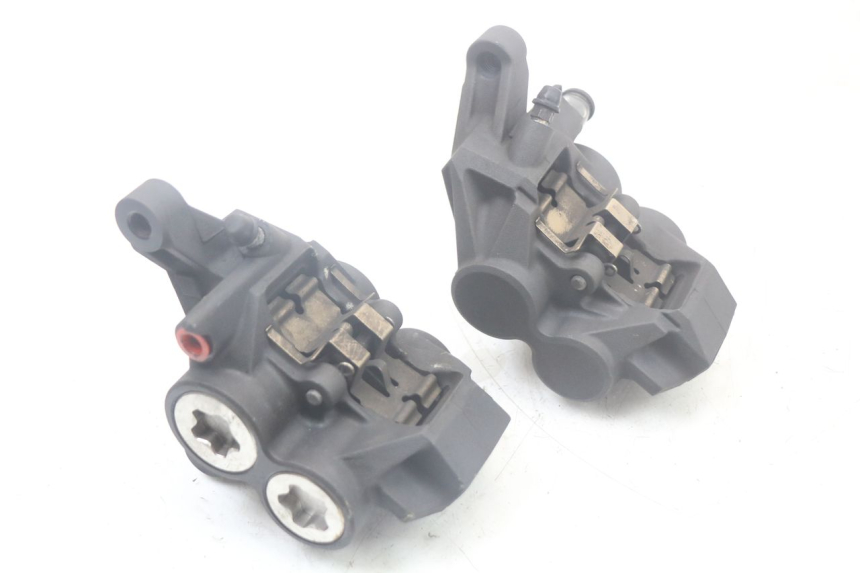 photo de VOORREMMEERKLEM YAMAHA MT-07 MT07 ABS 700 (2014 - 2017) - Andere kijkhoek